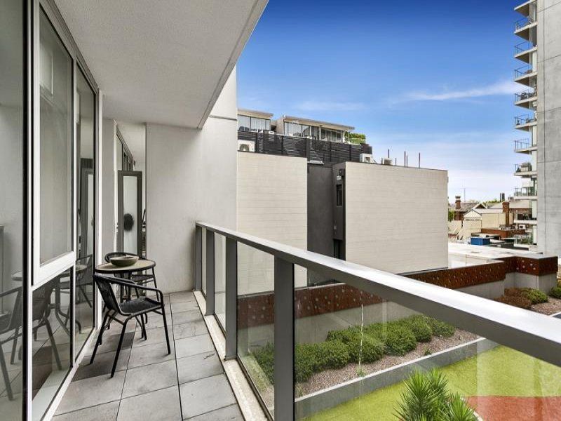 233 70 Nott Street Port Melbourne Vic 3207 Apartment For Rent 500 Domain