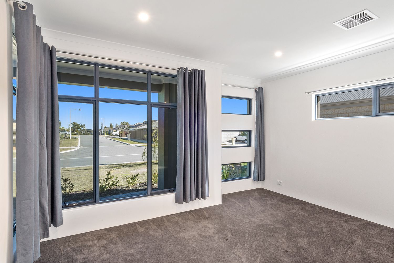 8 Nullagine Road, Banksia Grove WA 6031 House For Rent Domain