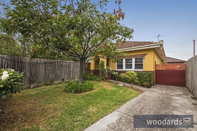 9A Manchester Grove, Glen Huntly VIC 3163, Image 0