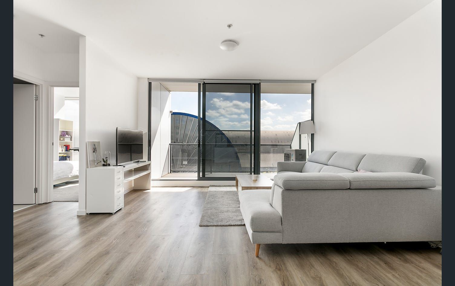 2 bedrooms Apartment / Unit / Flat in 309/40 Burgundy Street HEIDELBERG VIC, 3084