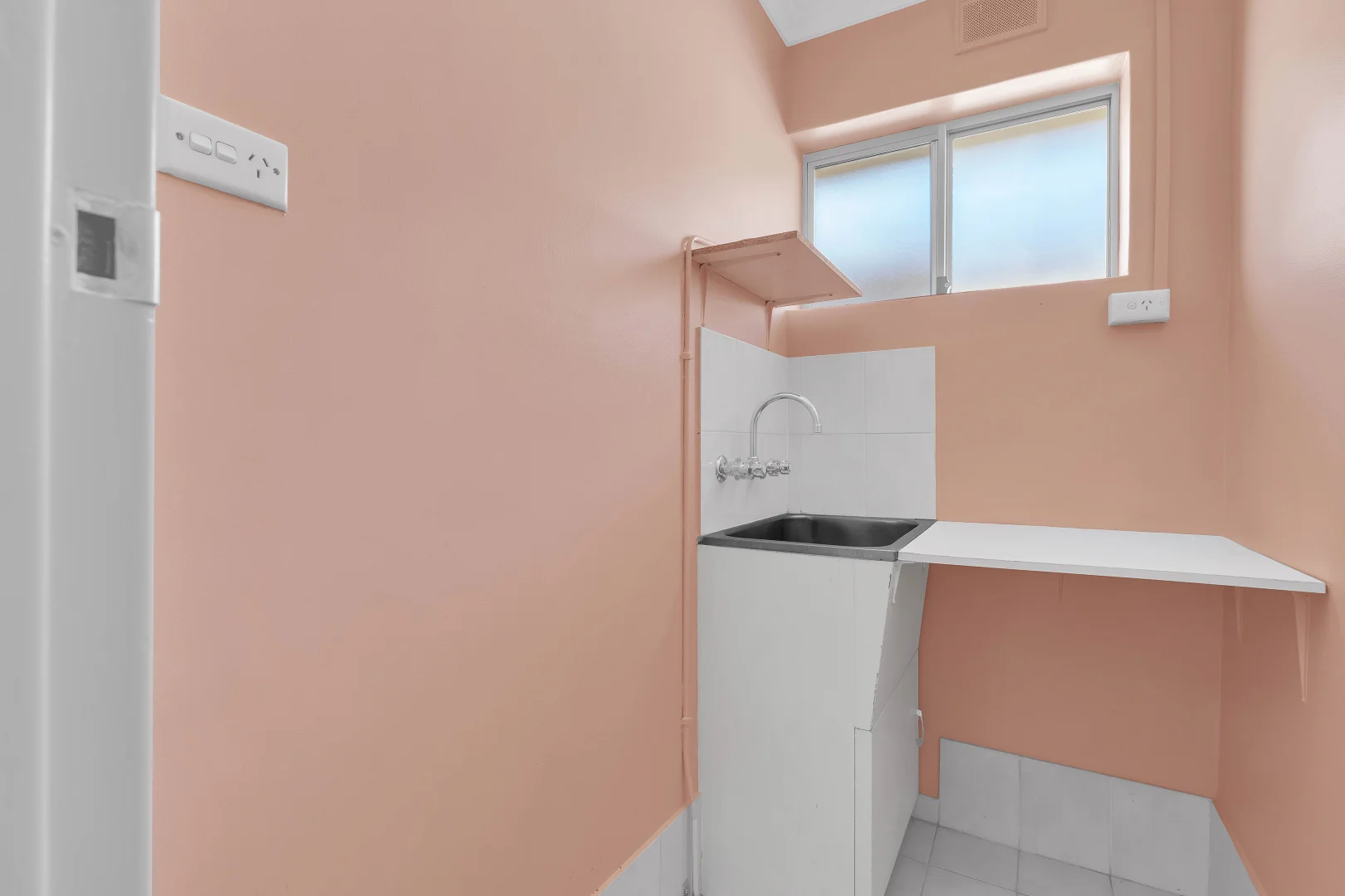 Additional image 13 of 9/71 OG Road, Klemzig SA 5087