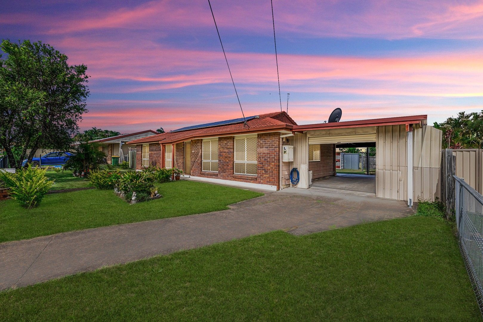 3 bedrooms House in 93 Julie Street CRESTMEAD QLD, 4132