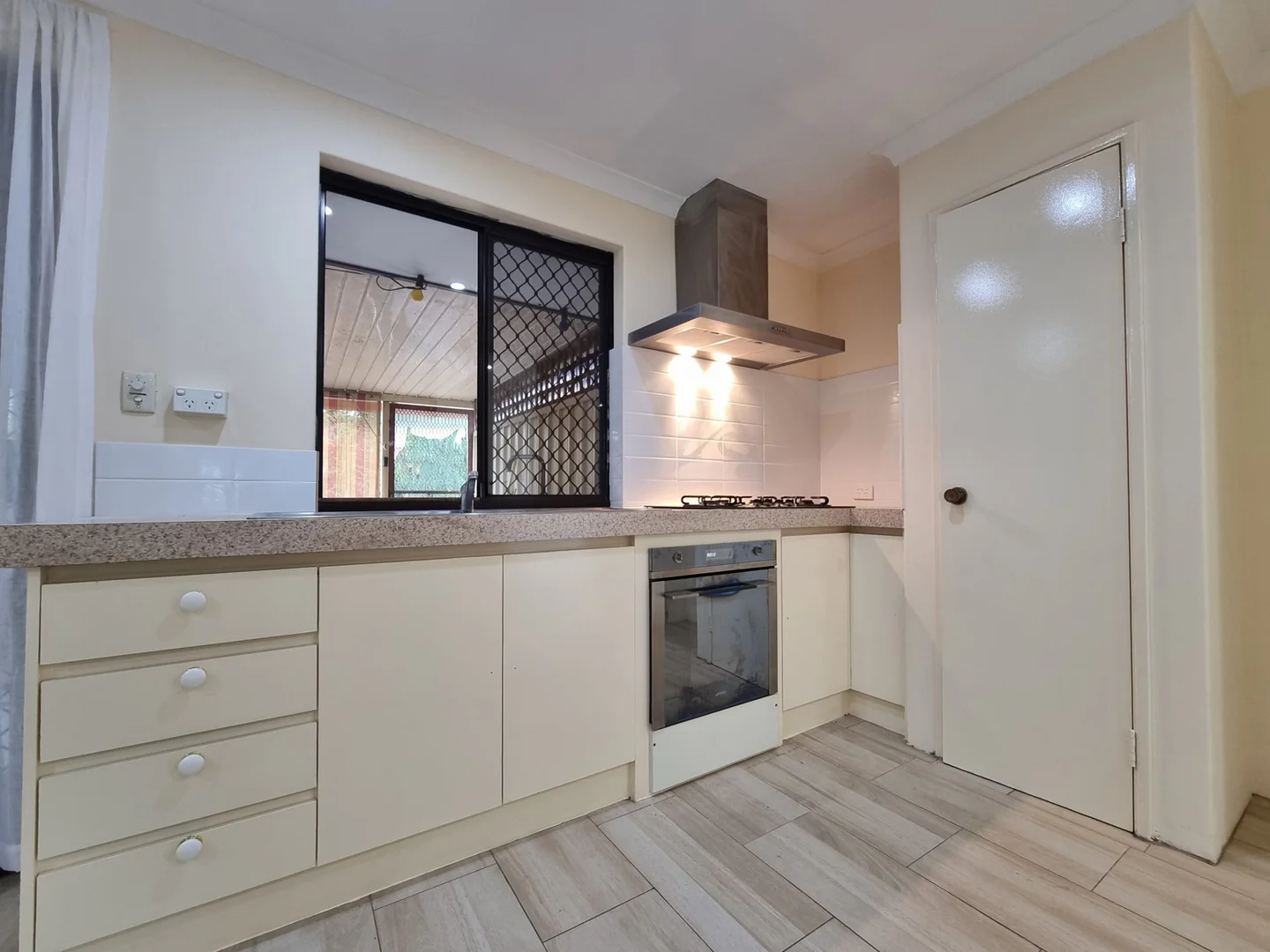 Additional image 11 of 94 Homestead Road, Gosnells WA 6110