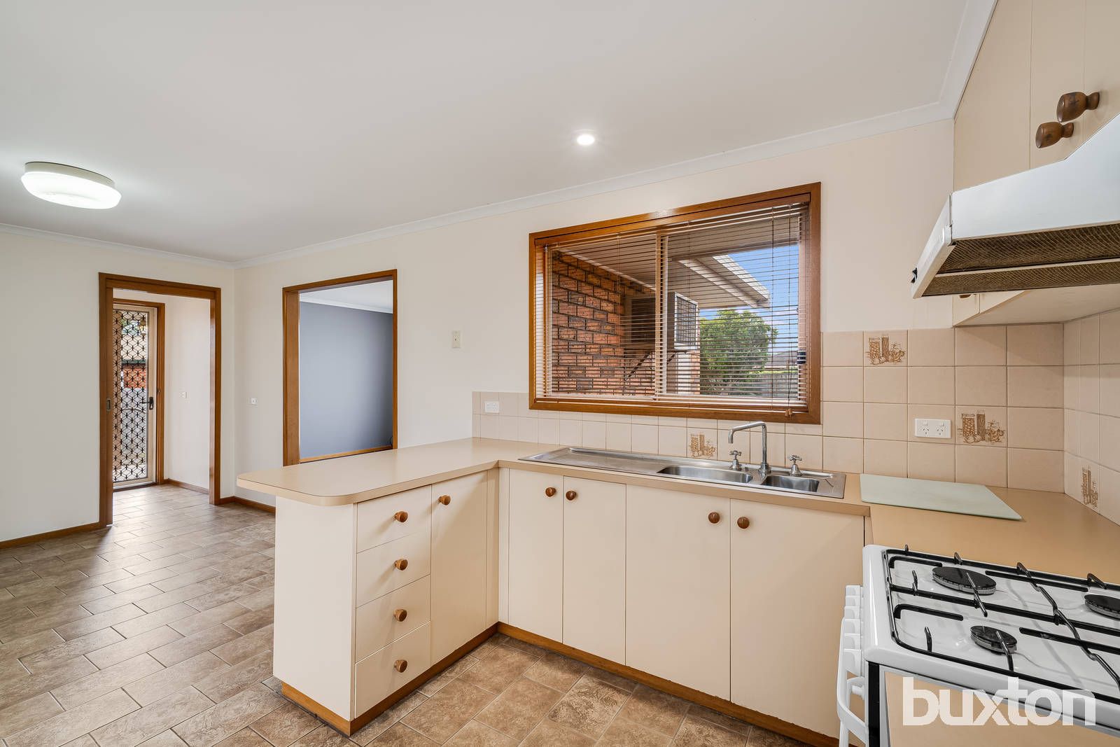 1/14 Nathan Court, Leopold VIC 3224, Image 2