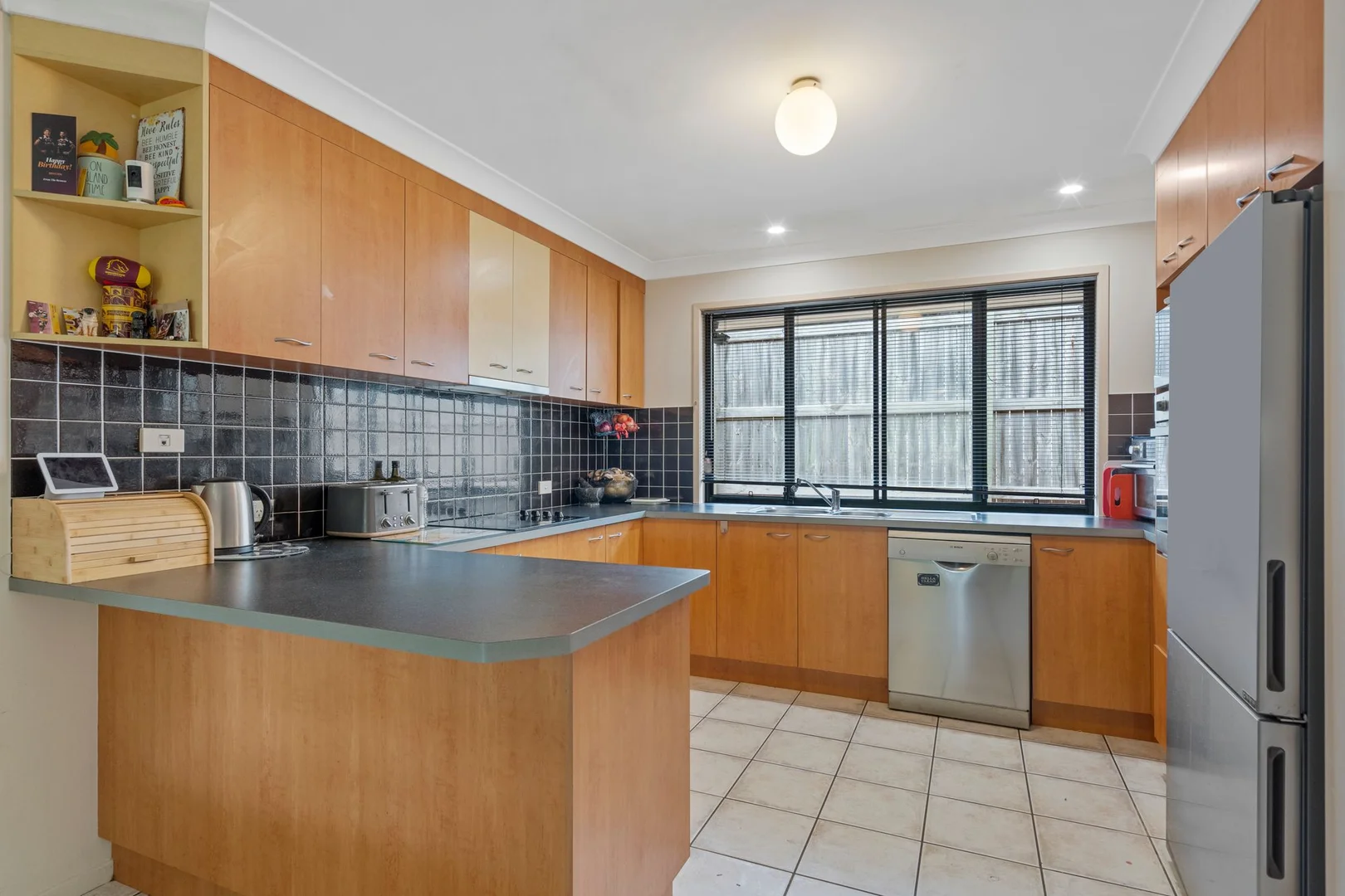 Additional image 11 of 4 Otway Place, Parkinson QLD 4115