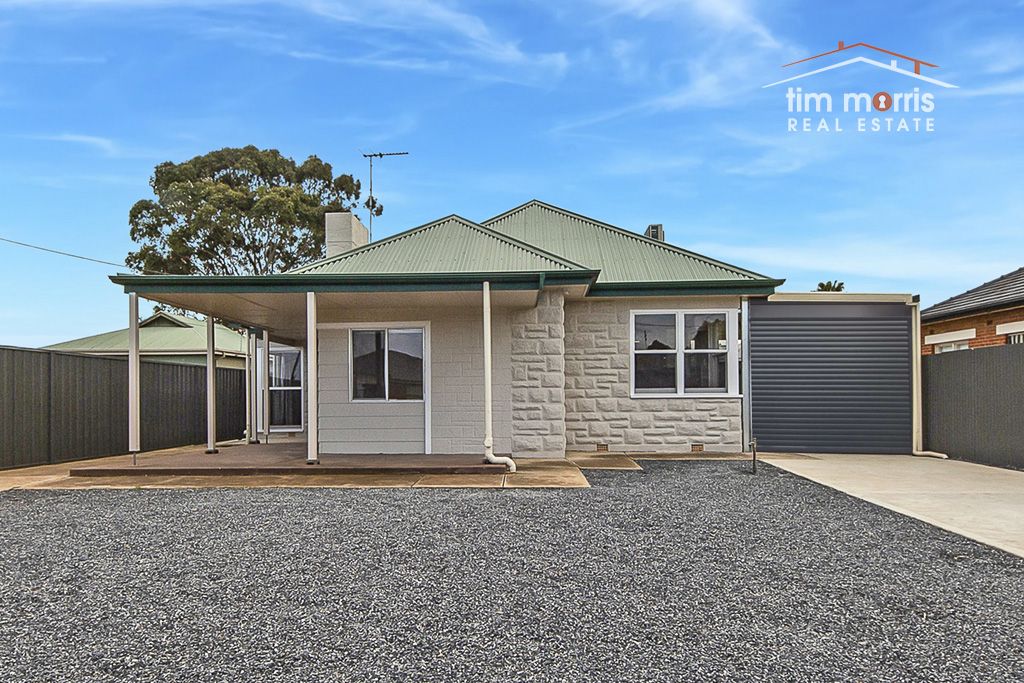3 bedrooms House in 8 Torrens Crescent PENNINGTON SA, 5013