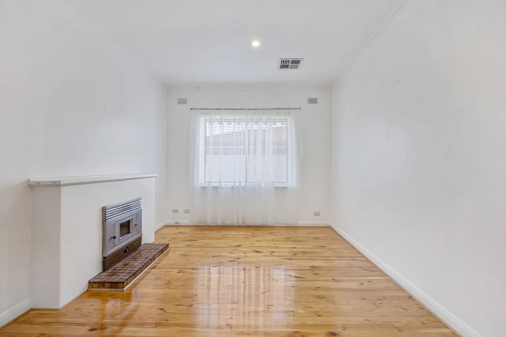 Additional image 2 of 6 Mitchell St West, Seaton SA 5023