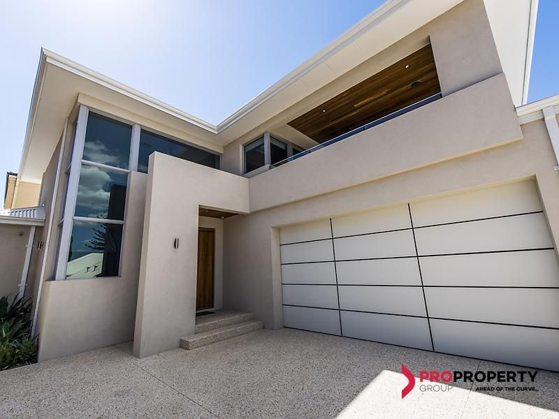 31a Gwelup Street, Karrinyup WA 6018, Image 0