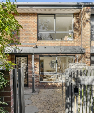 4/252 Barkly Street, St Kilda VIC 3182