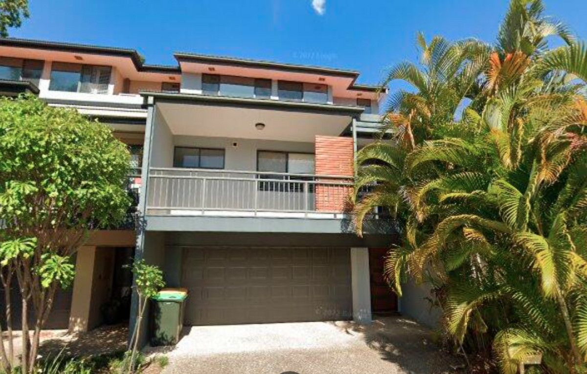 21 Dengate Lane, St Lucia QLD 4067, Image 0