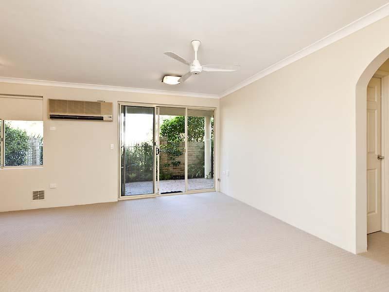 17/80 Mooro Drive, MOUNT CLAREMONT WA 6010, Image 2