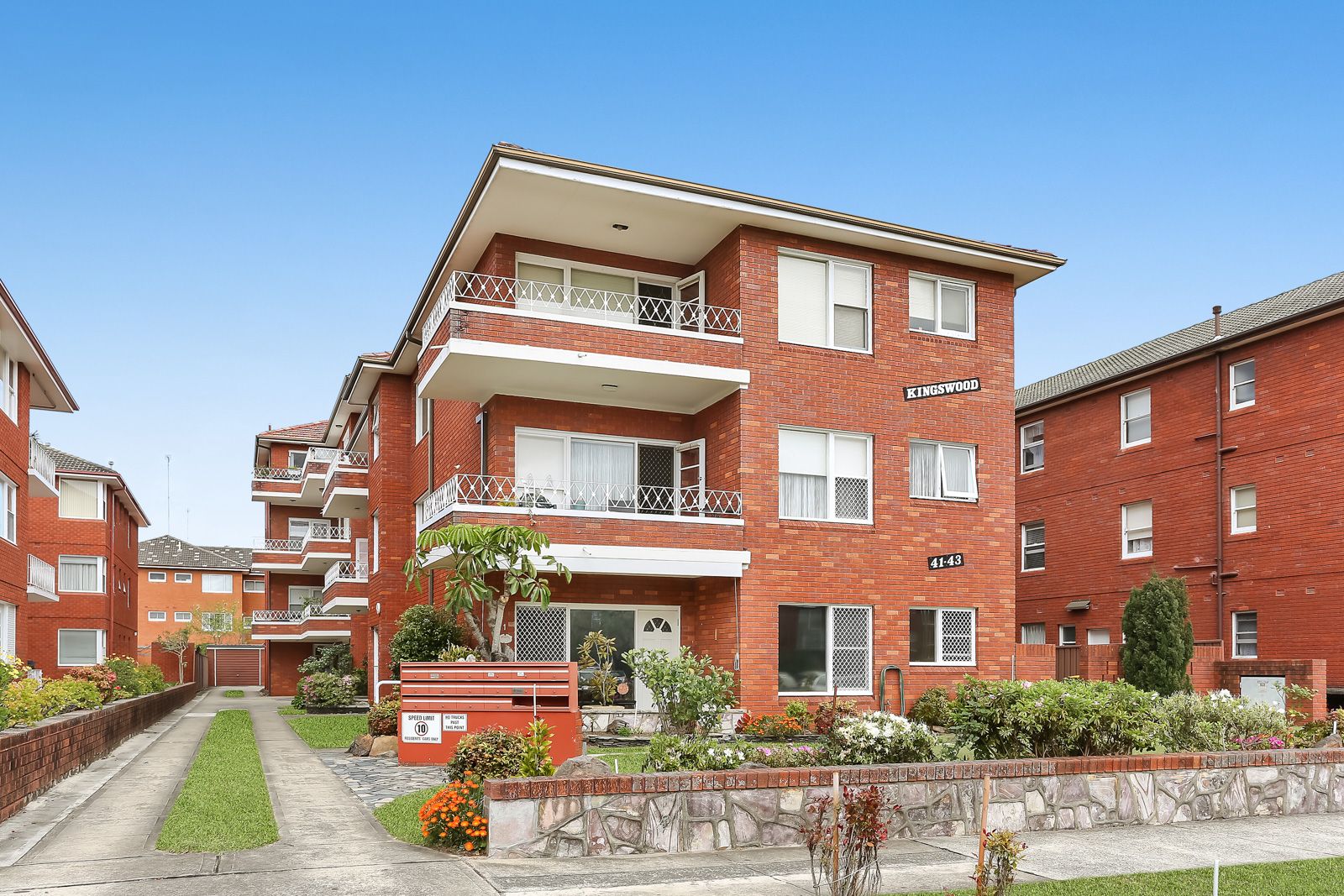 2 bedrooms Apartment / Unit / Flat in 9/41 Banks Street MONTEREY NSW, 2217