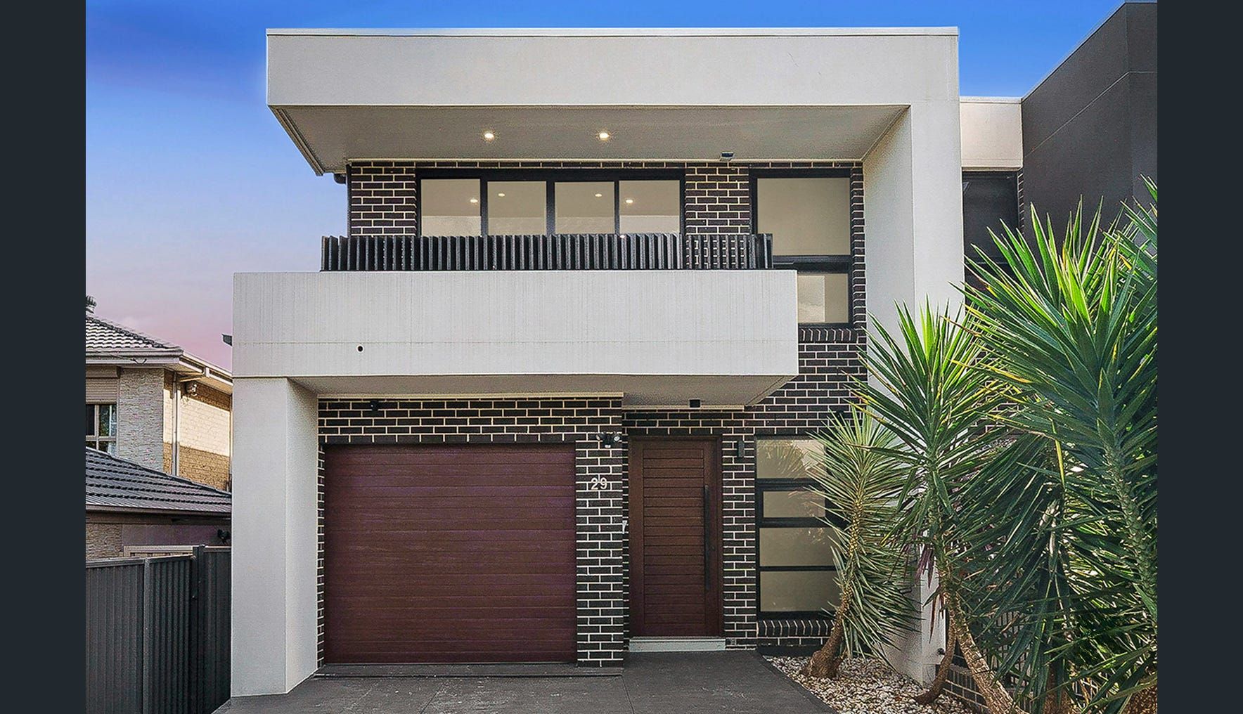 4 bedrooms Duplex in 29B Sylvanus St GREENACRE NSW, 2190
