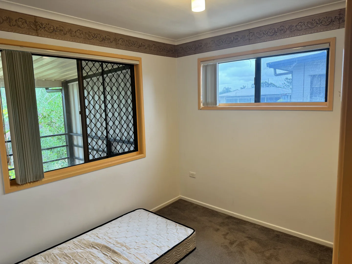 Additional image 11 of 5 Robert Street, Loganlea QLD 4131