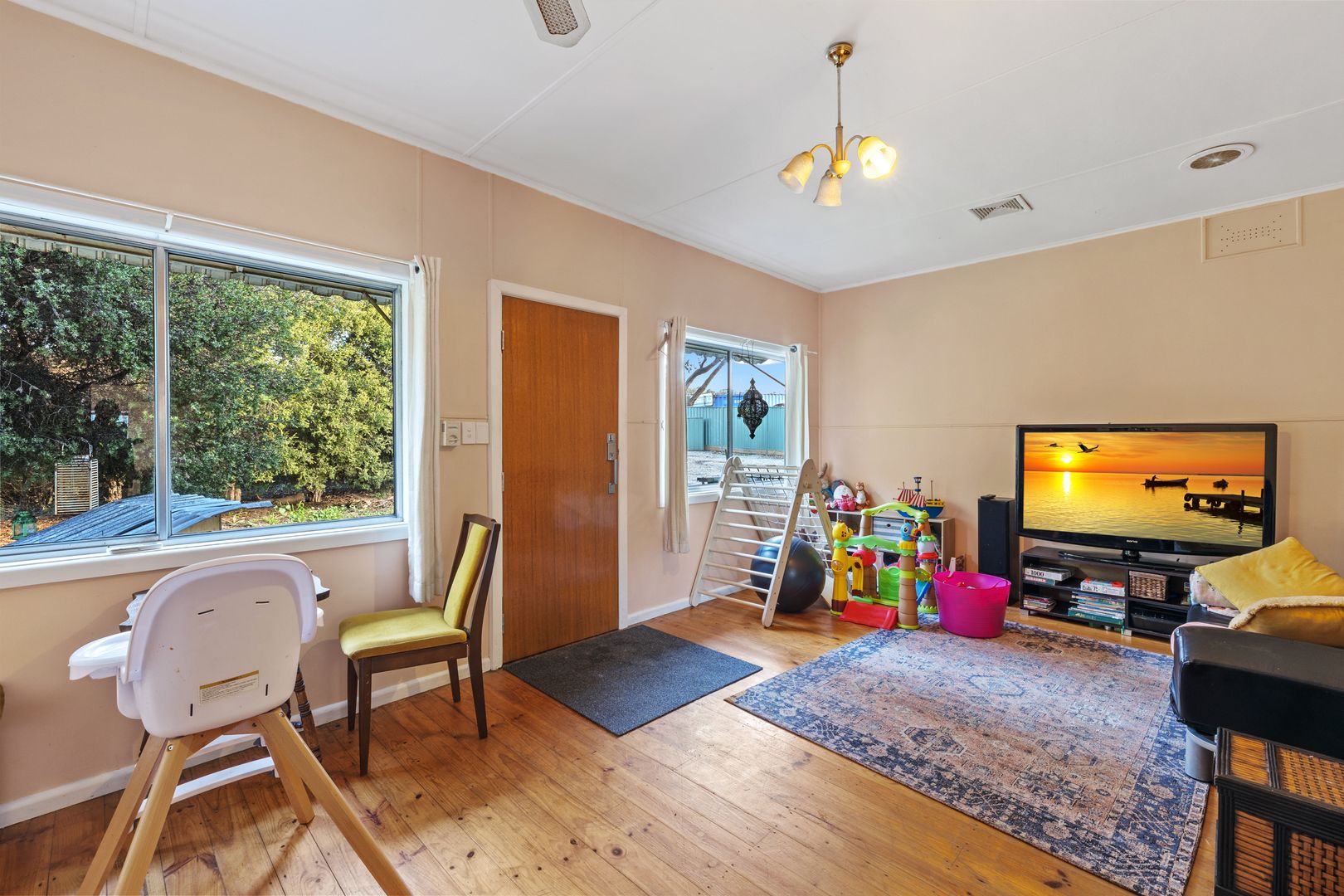 138 Lockwood Road, Kangaroo Flat VIC 3555 Domain