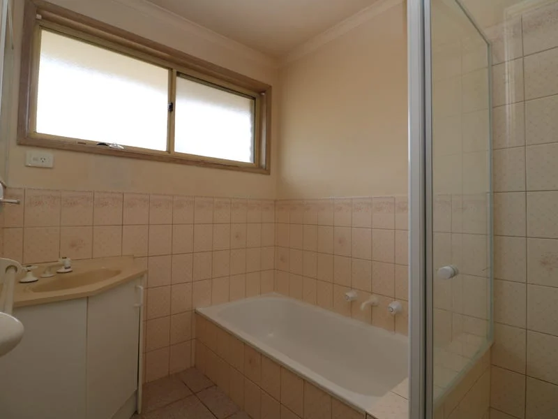 Additional image 6 of 2/319 Anakie Road, Lovely Banks VIC 3213