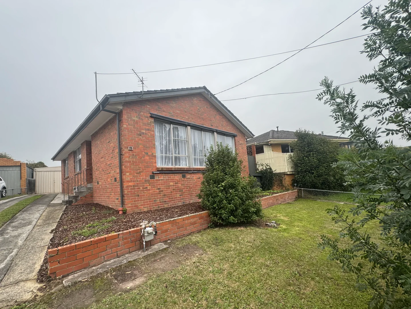 25 White Parade, Churchill VIC 3842