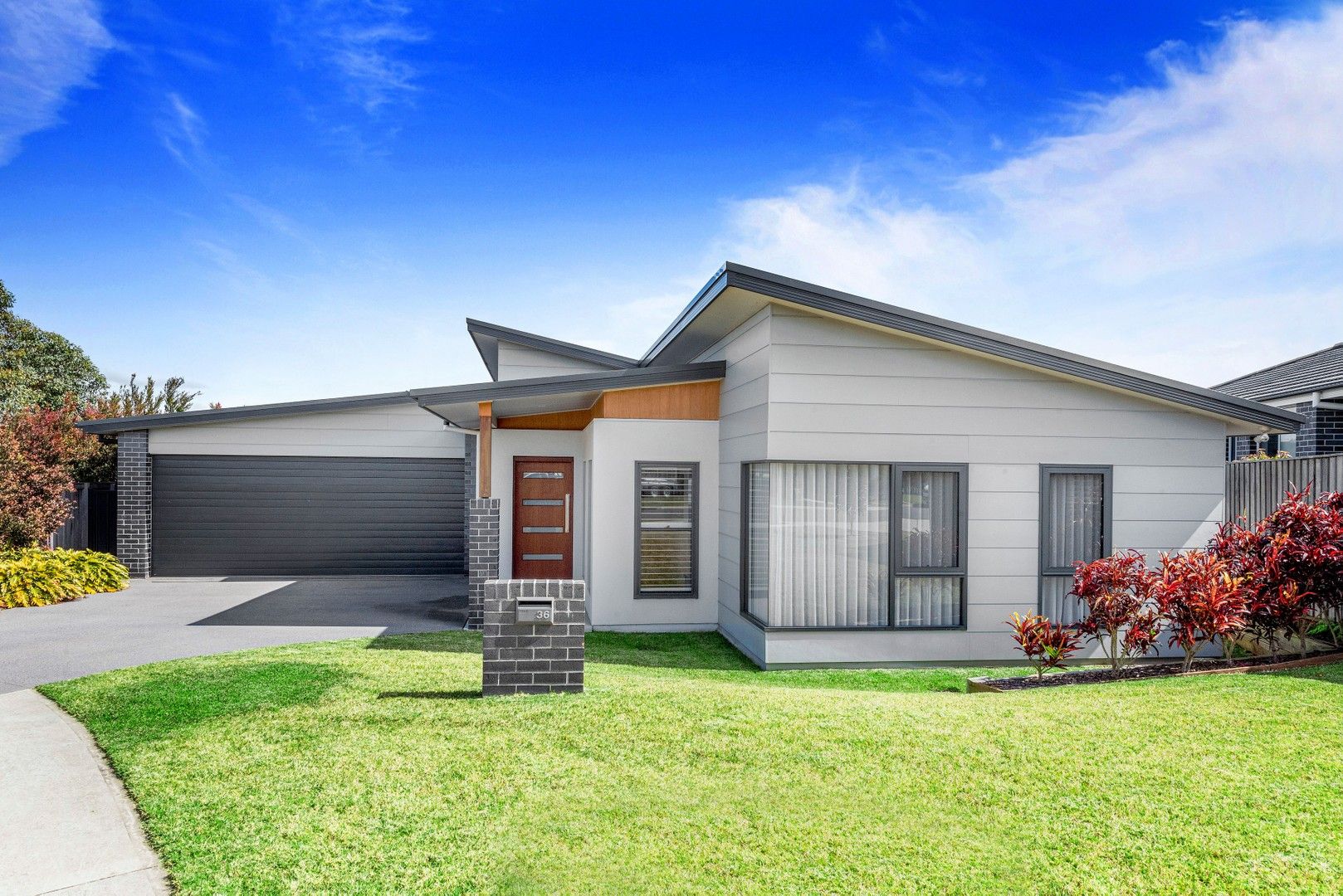4 bedrooms House in 36 Richwood Ridge PORT MACQUARIE NSW, 2444