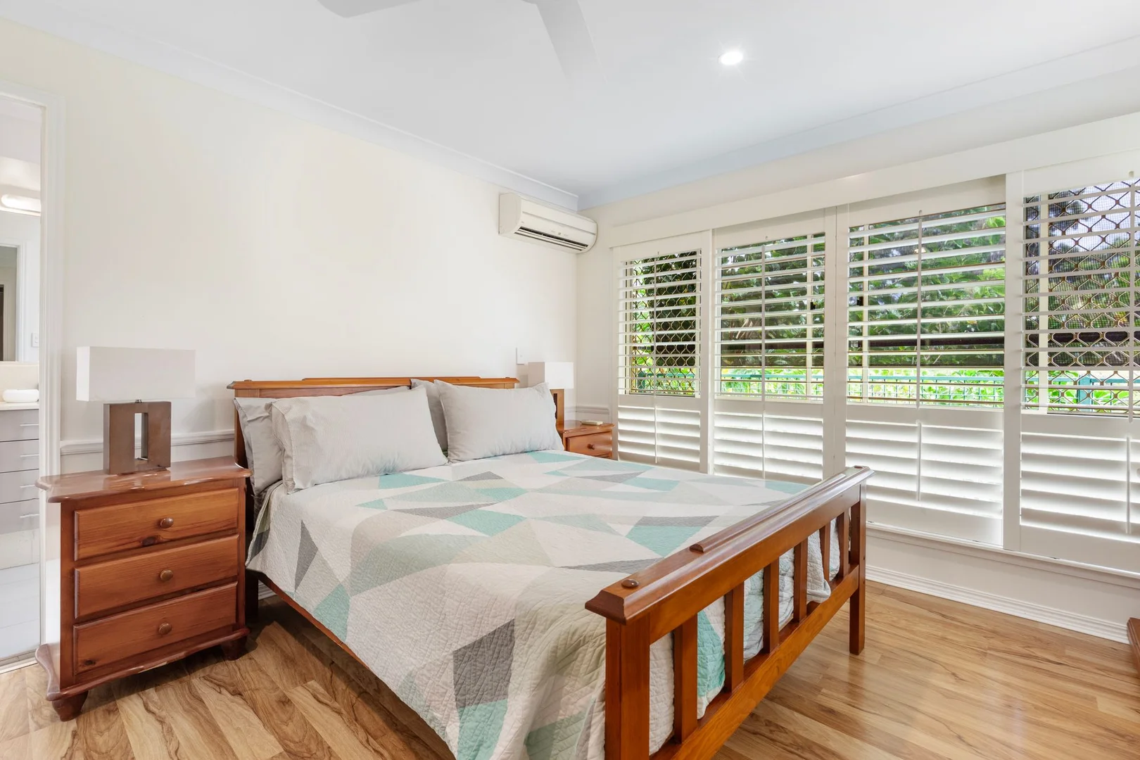 Additional image 6 of 242 Nineteenth Avenue, Elanora QLD 4221