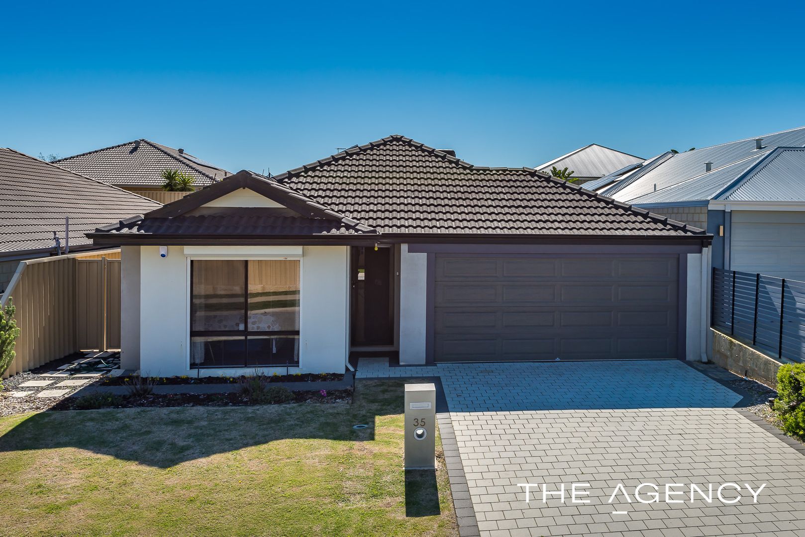 35 Oakbank Crescent, Butle Property History & Address Research Domain