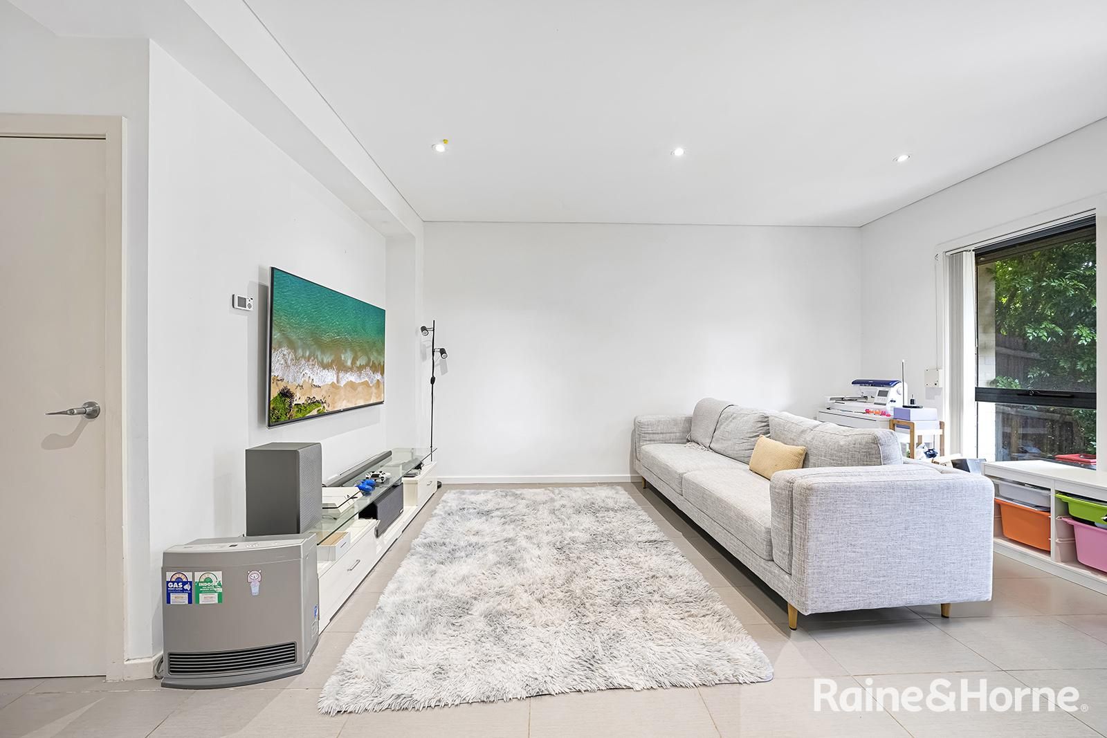 2/24-26 Markey Street, Guildford NSW 2161, Image 1