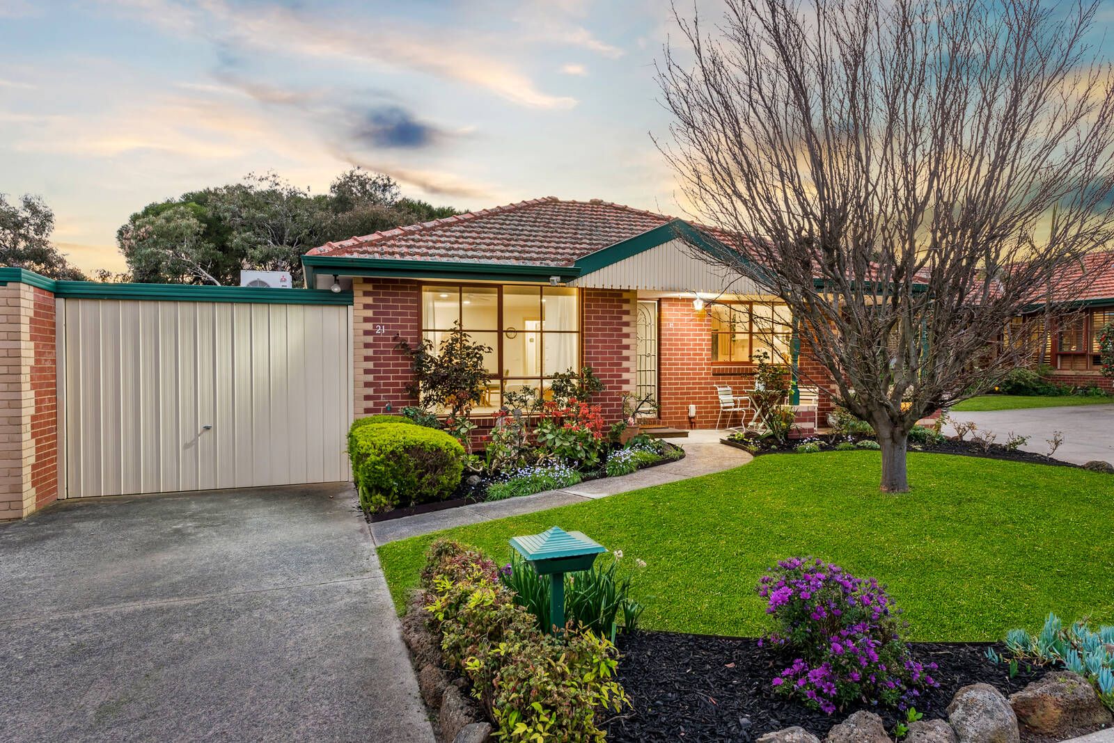 21 Oploo Court, Dingley Village VIC 3172, Image 0