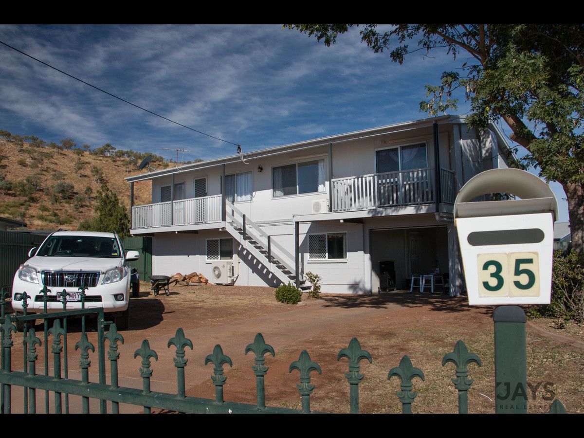 4 bedrooms House in 35 Hinkler Crescent MOUNT ISA QLD, 4825