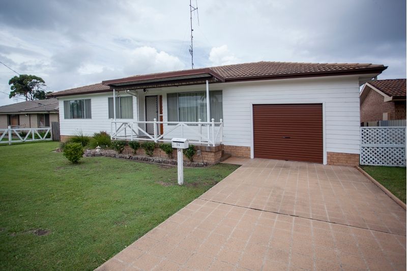 14 Tahiti Avenue, Forster NSW 2428, Image 0