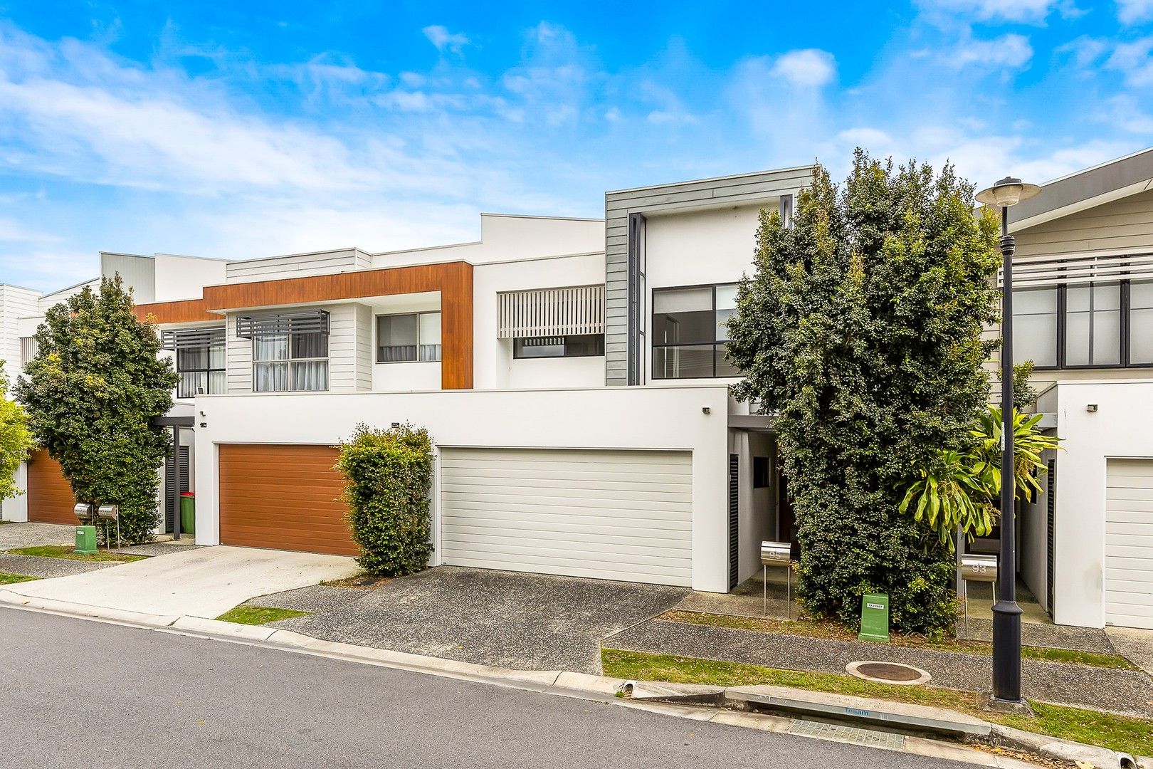 3 bedrooms Townhouse in 95 Evergreen View ROBINA QLD, 4226