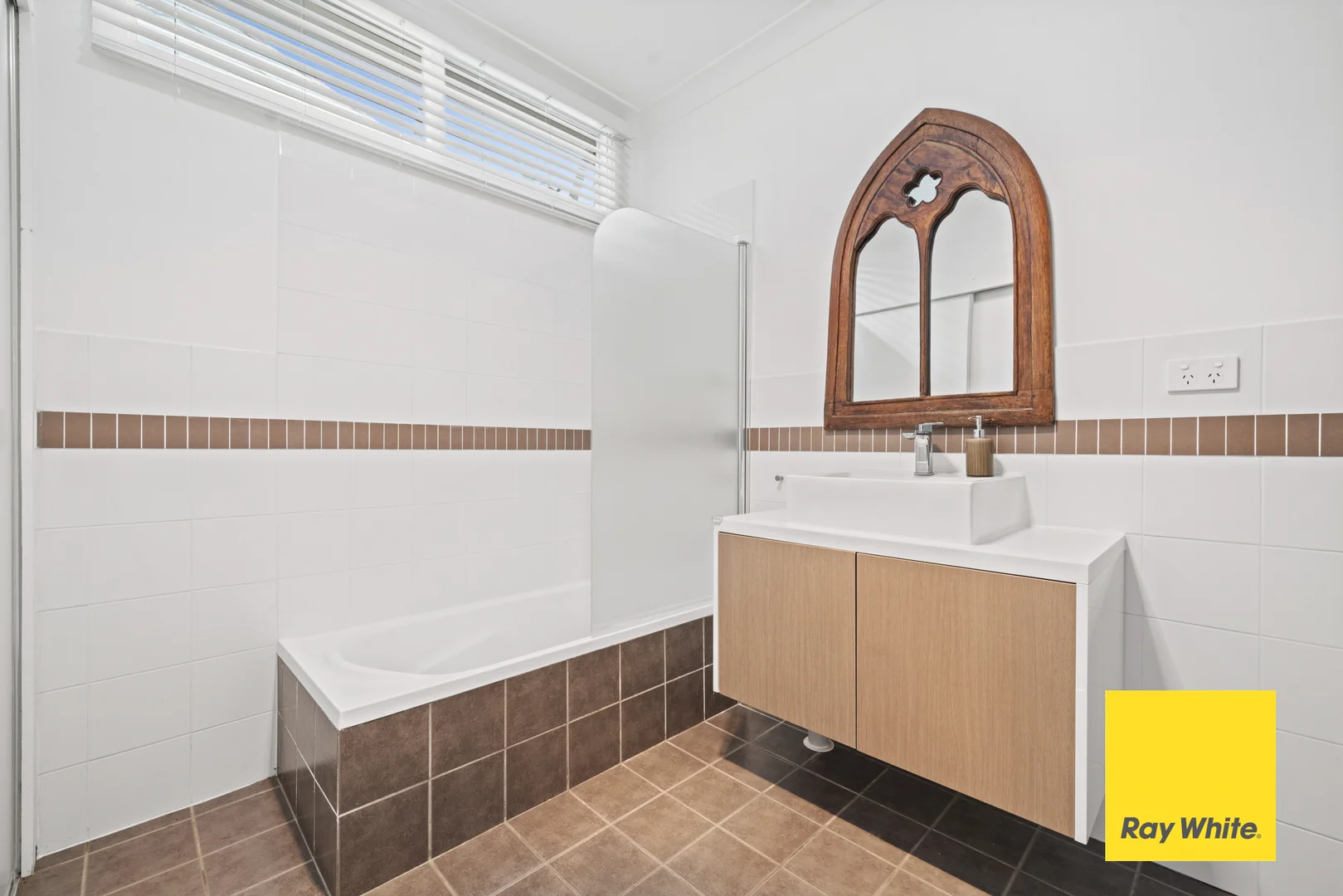 Additional image 20 of 33 Lakeview Parade, Umina Beach NSW 2257