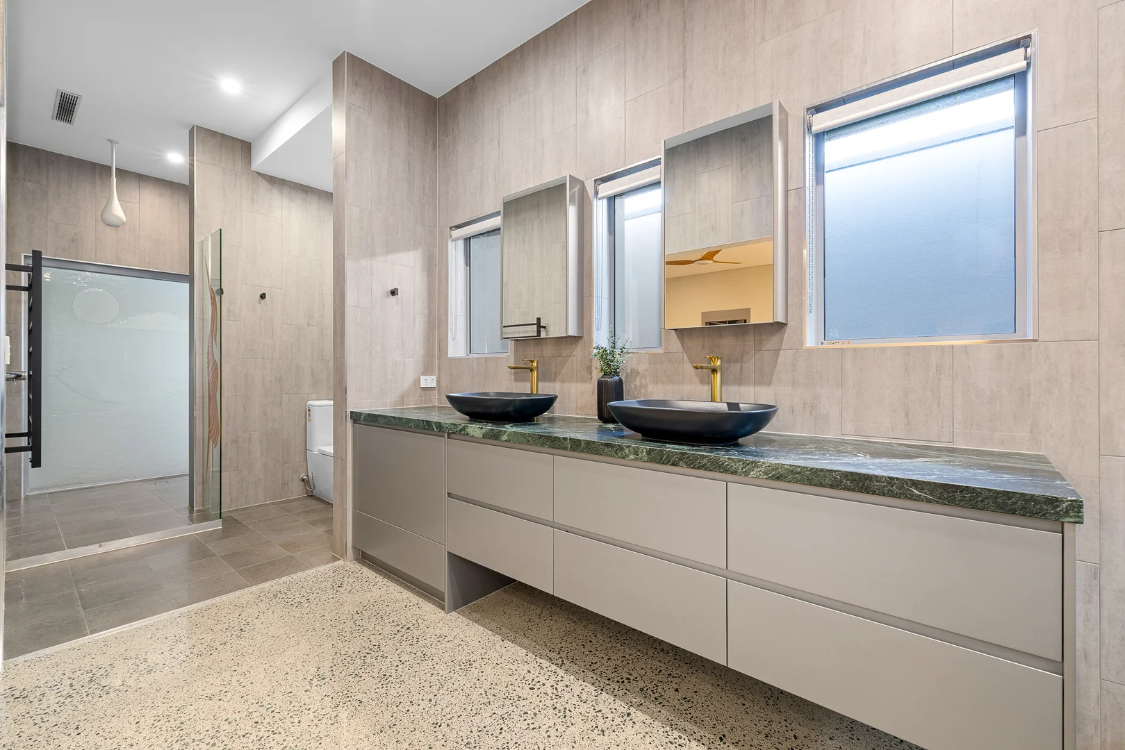 Additional image 19 of 2 Eveline Street, Margate QLD 4019