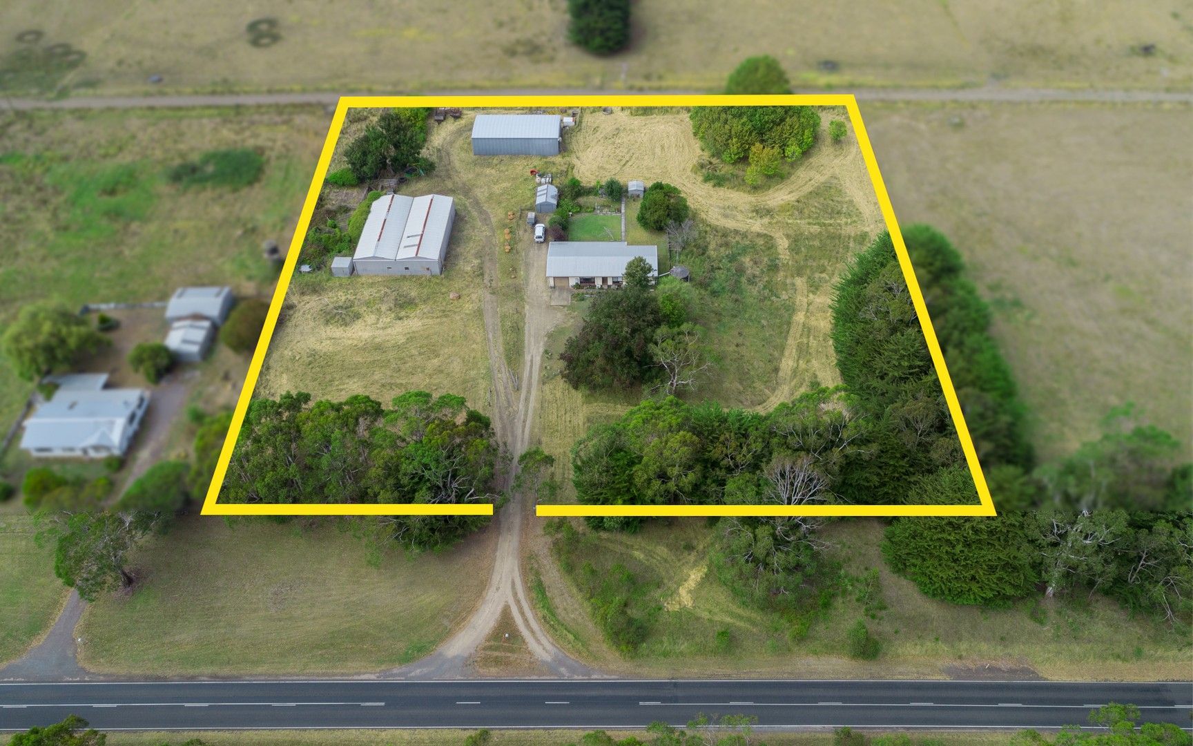 House in 1099 Ayresford Road & Lots 1, 2 & 3, McConnells Road, ECKLIN SOUTH VIC, 3265