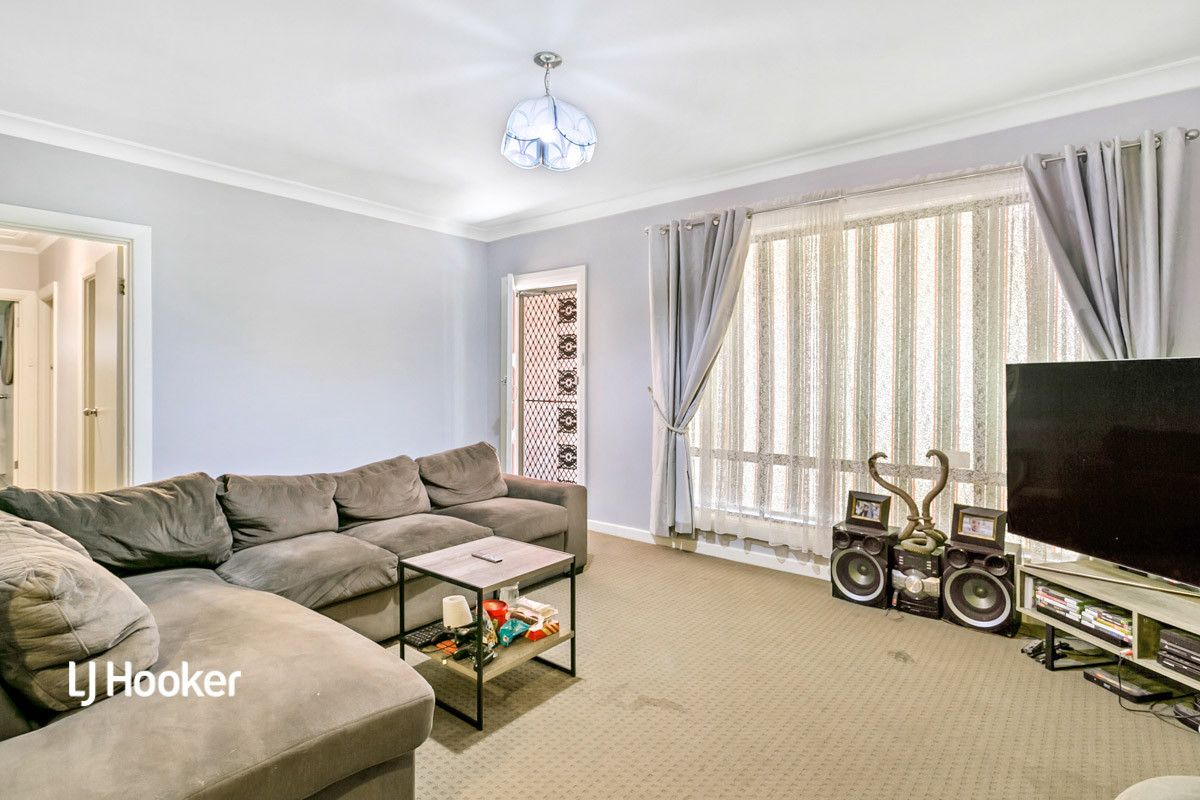 43 Campbell Drive, Para Hills SA 5096, Image 2