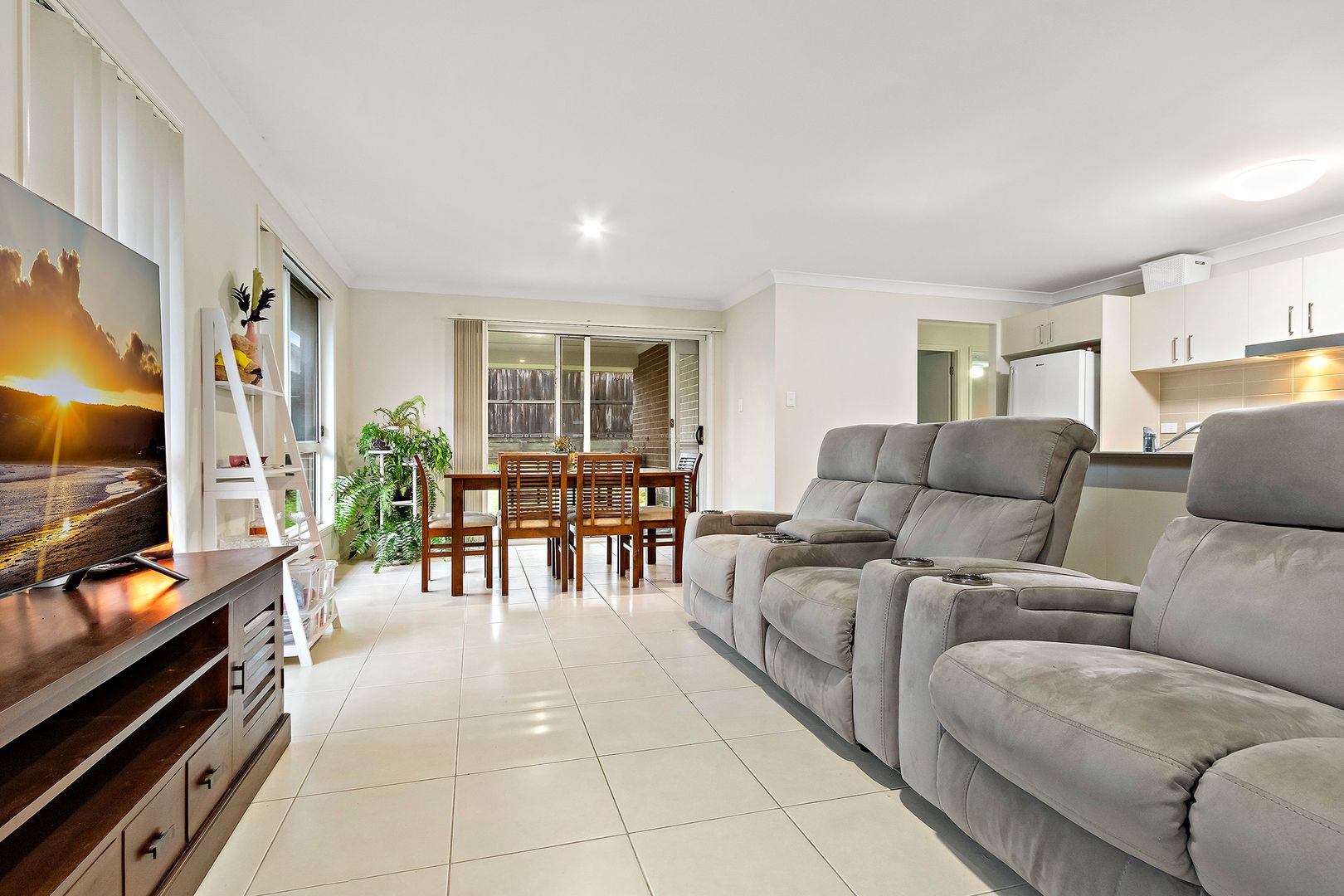 25 Yellena Road, Fletcher NSW 2287, Image 2