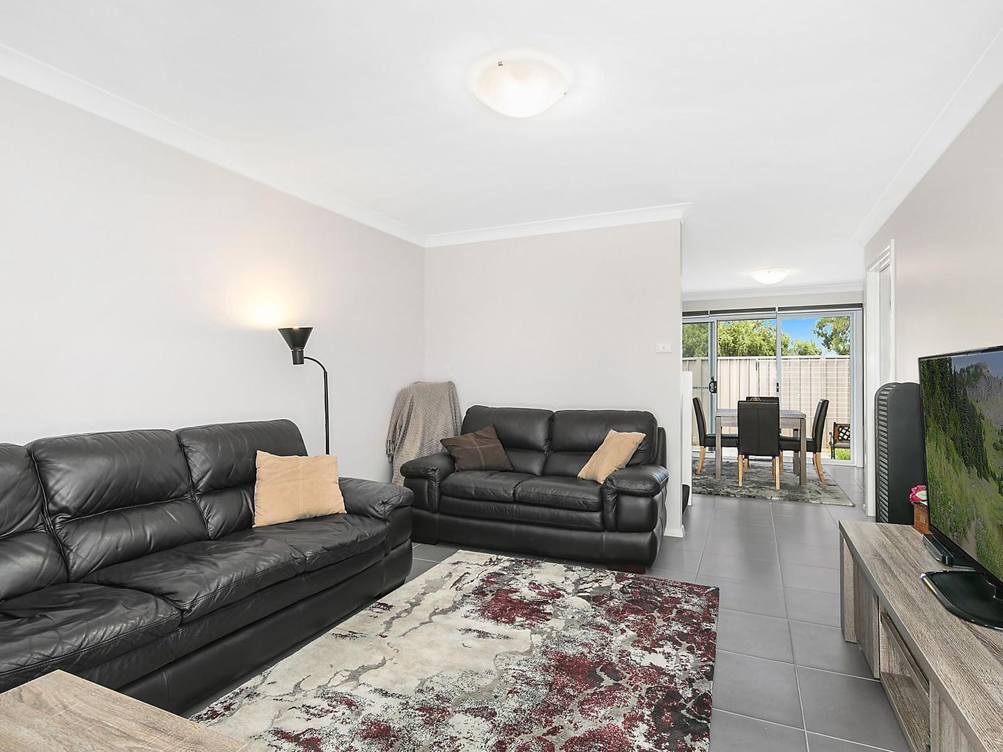 4/8 Blair Street, Teralba NSW 2284, Image 2