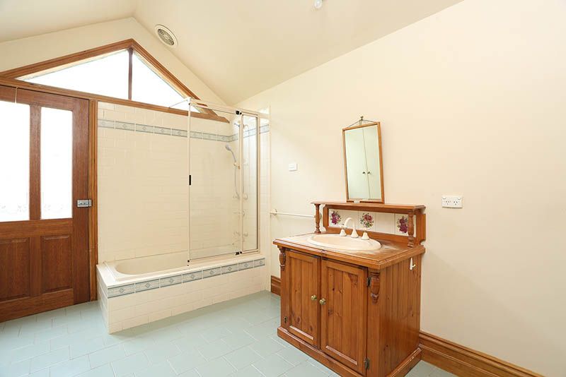 2 bedrooms House in 82 Harold St THORNBURY VIC, 3071