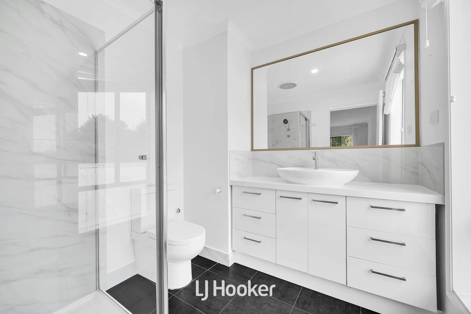 Additional image 13 of 27 Hutchinson Drive, Lynbrook VIC 3975