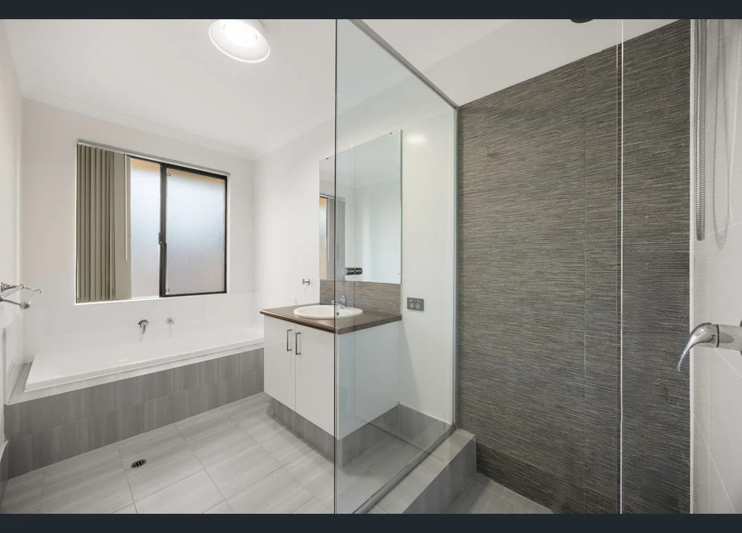 Additional image 26 of 35 Lucky Bay Rd, Secret Harbour WA 6173