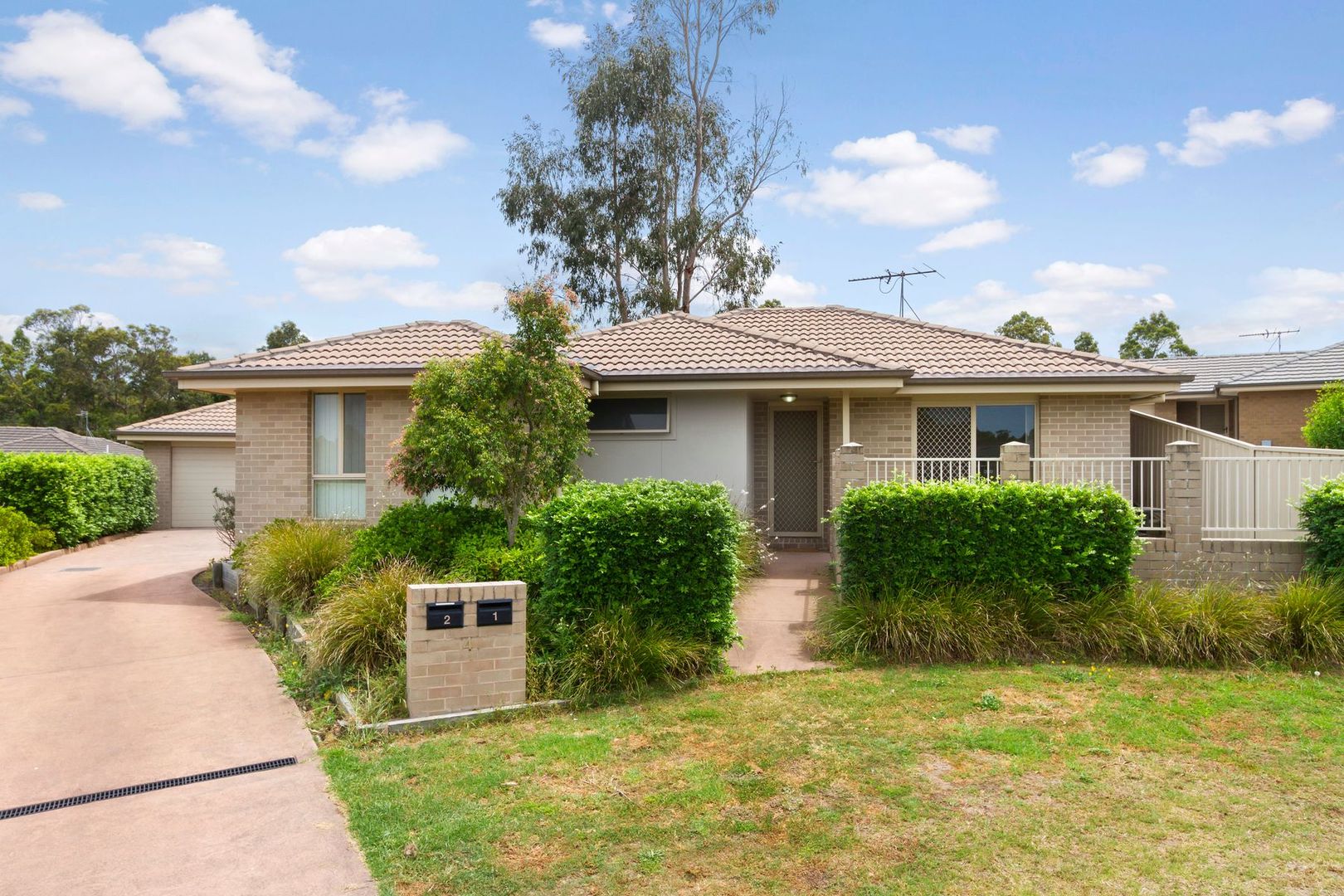 1/4 Pinetree Place, Ashtonfield NSW 2323