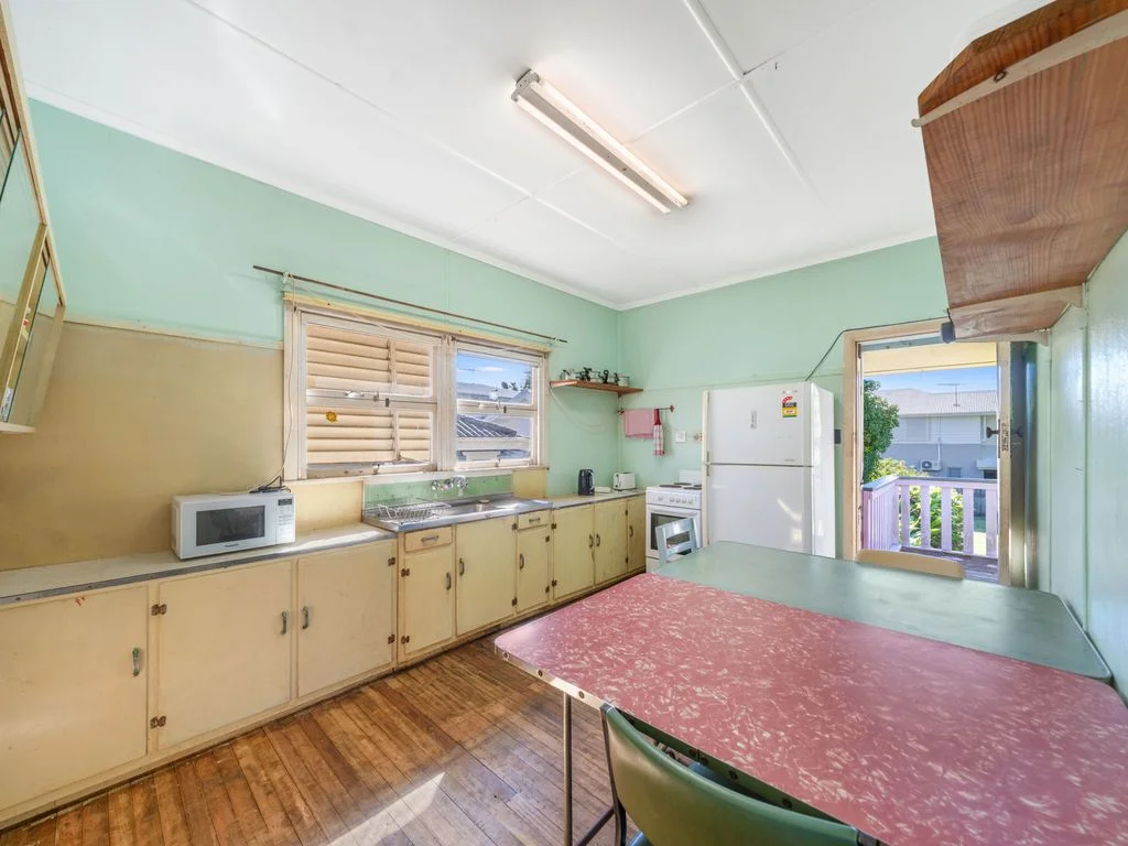 Additional image 5 of 12 Herbert Street, Scarborough QLD 4020