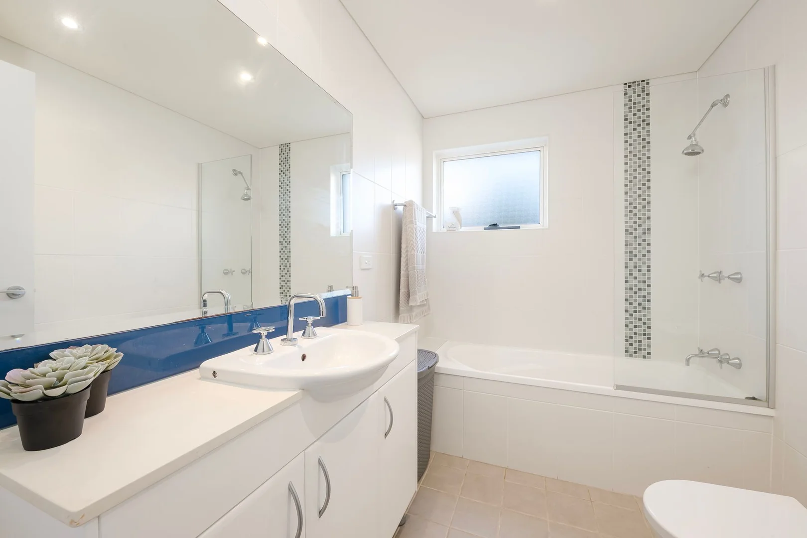 Additional image 12 of 13/2-6 Beach Street, The Entrance NSW 2261