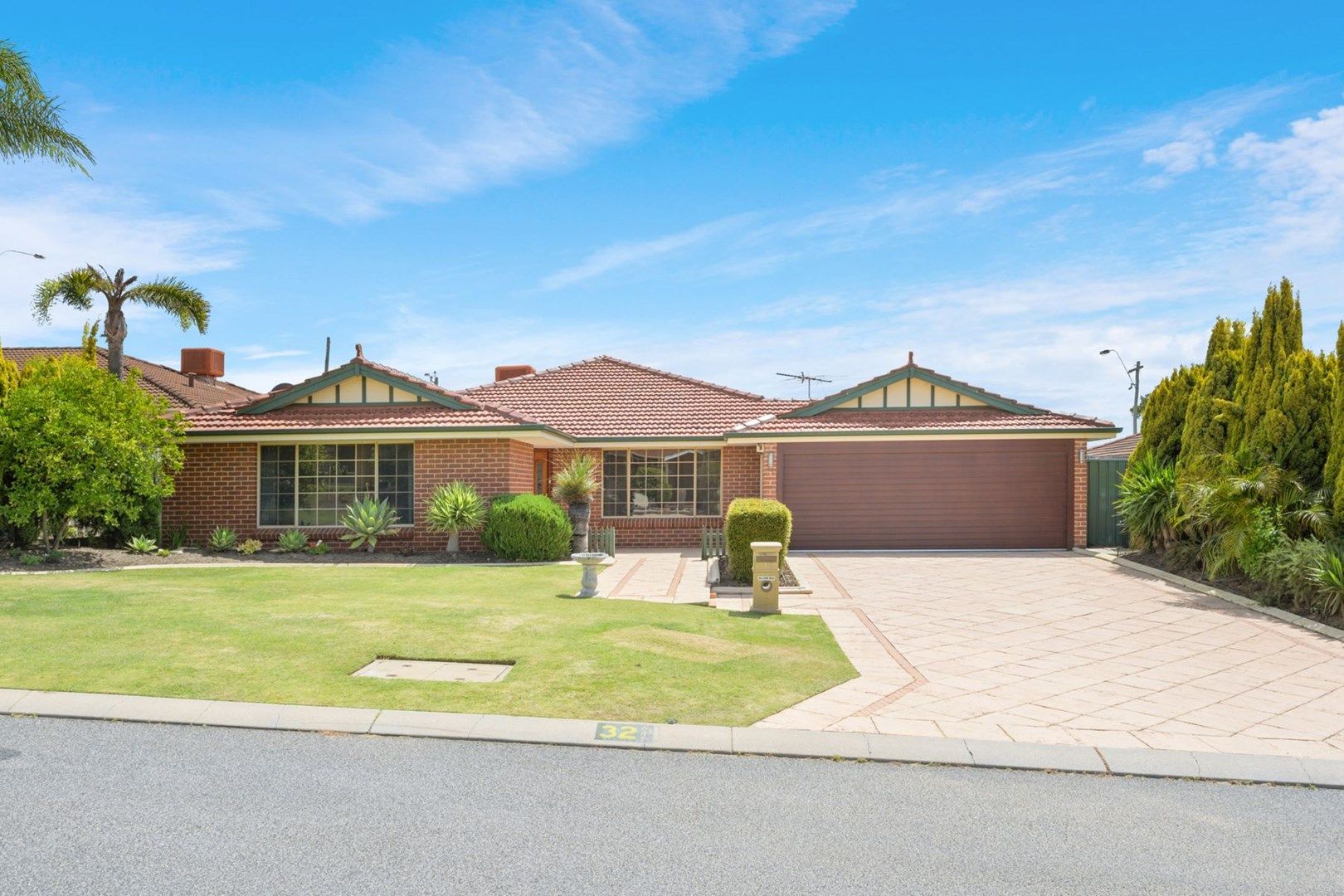 32 Sophora Place, Woodvale WA 6026, Image 0