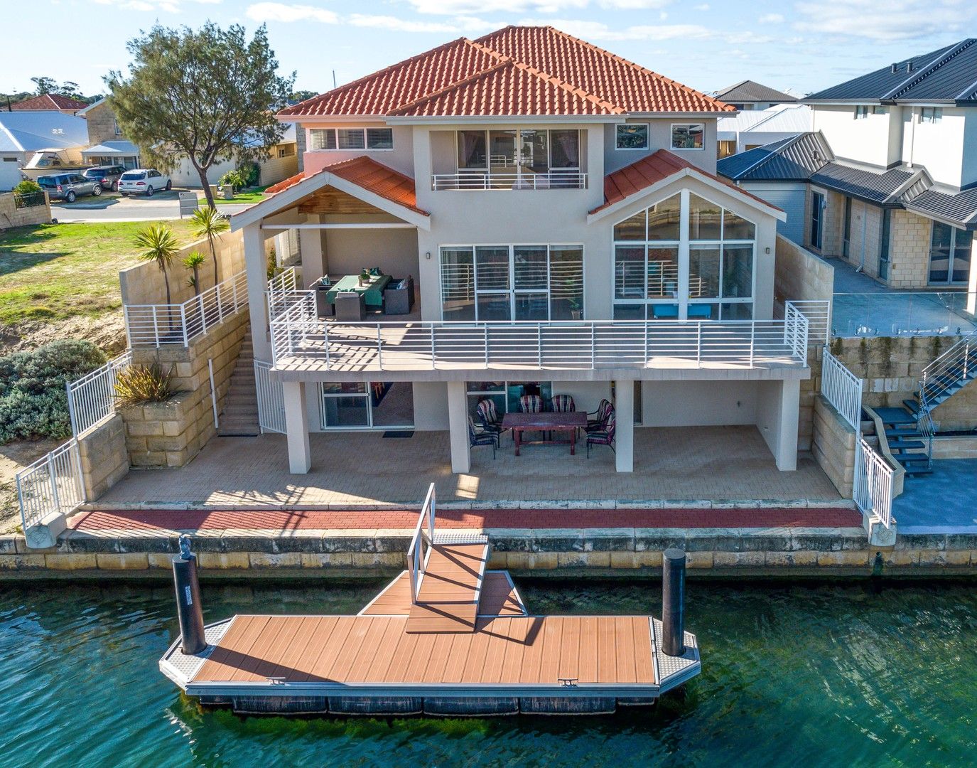 4 bedrooms House in 74 Cormorant Key WANNANUP WA, 6210