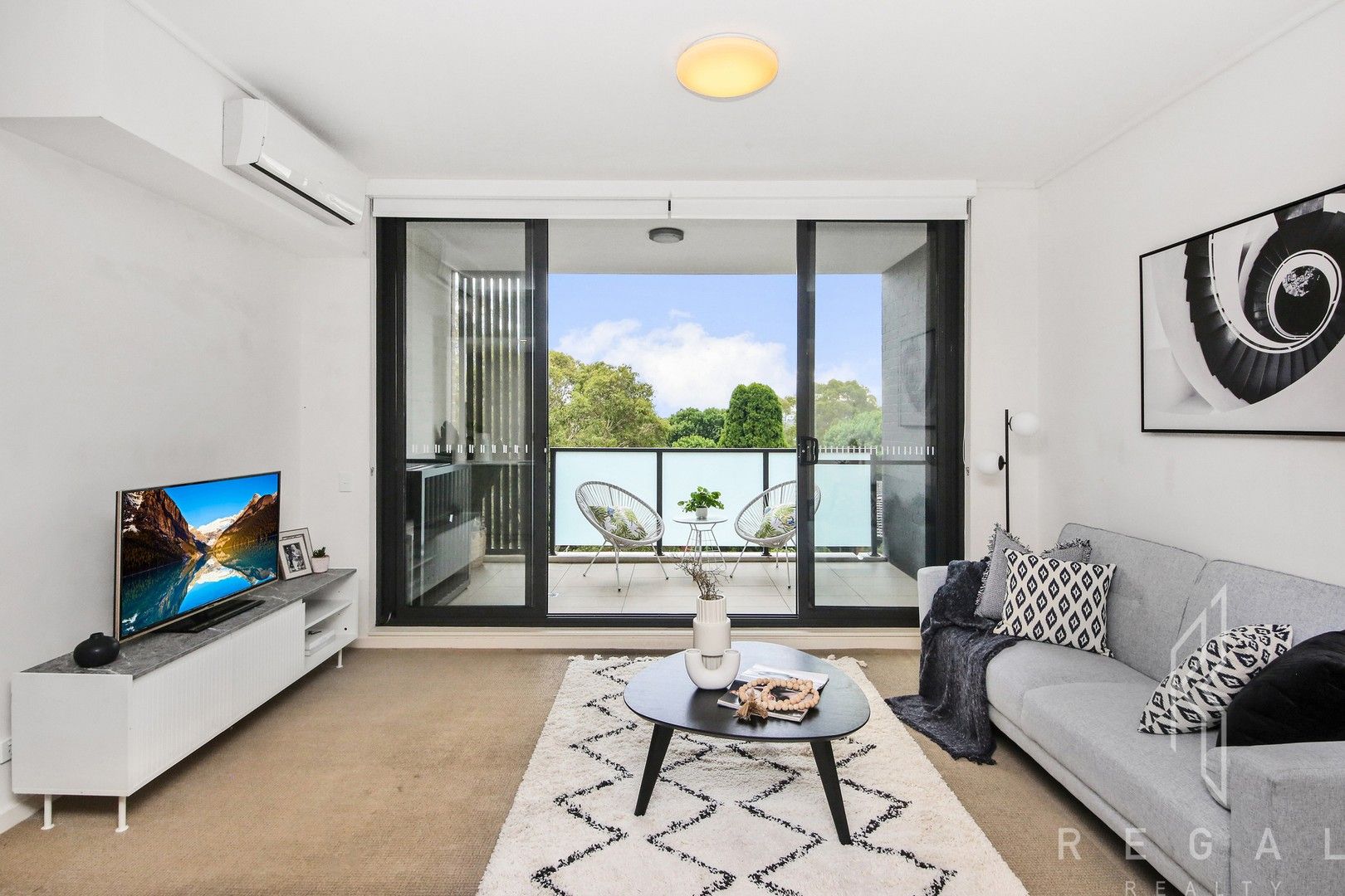 2 bedrooms Apartment / Unit / Flat in 611/7 Washington Avenue RIVERWOOD NSW, 2210