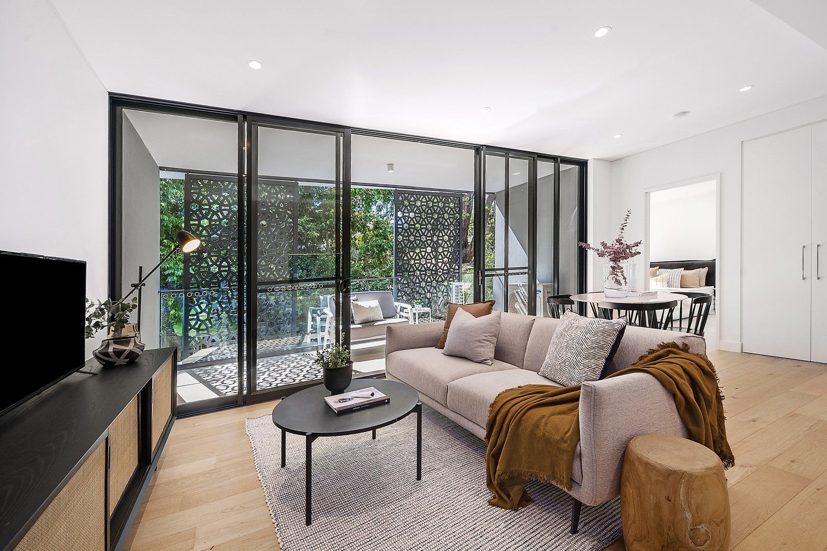 1 bedrooms Apartment / Unit / Flat in 208/50 Gordon Crescent LANE COVE NSW, 2066