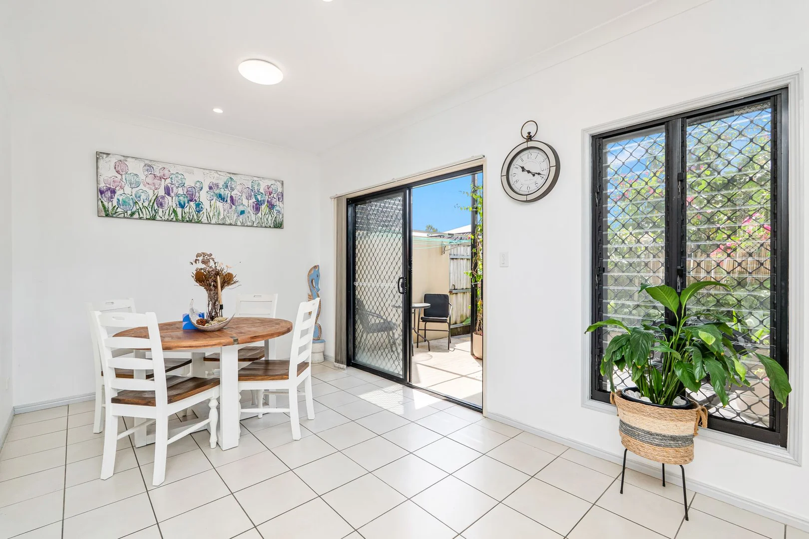 Additional image 10 of Unit 2/175 Torquay Rd, Scarness QLD 4655