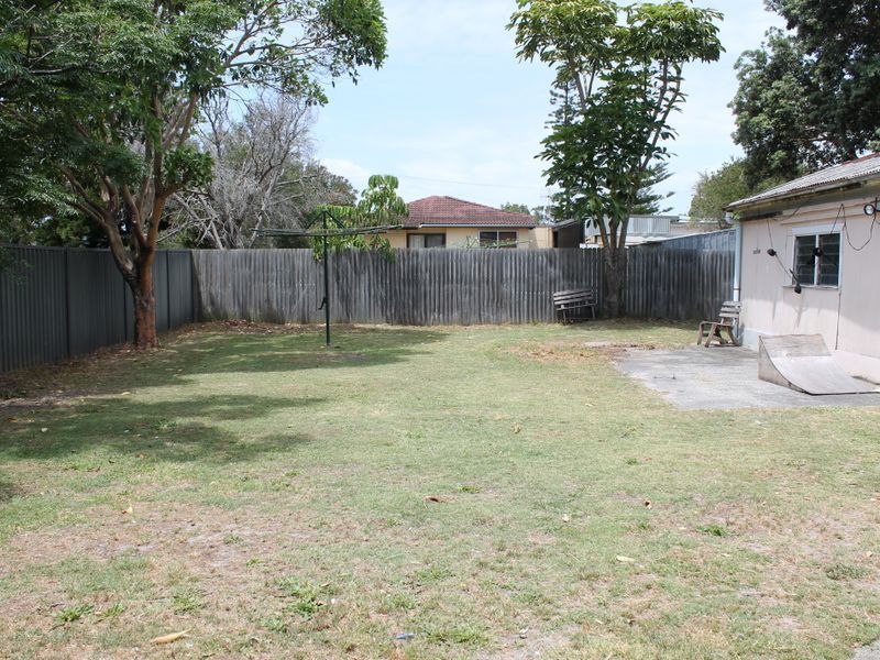 25 Bondi Road, The Entrance North NSW 2261, Image 1