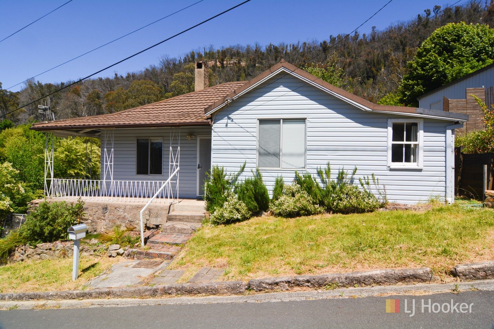 2 bedrooms House in 51 Hepburn Street LITHGOW NSW, 2790