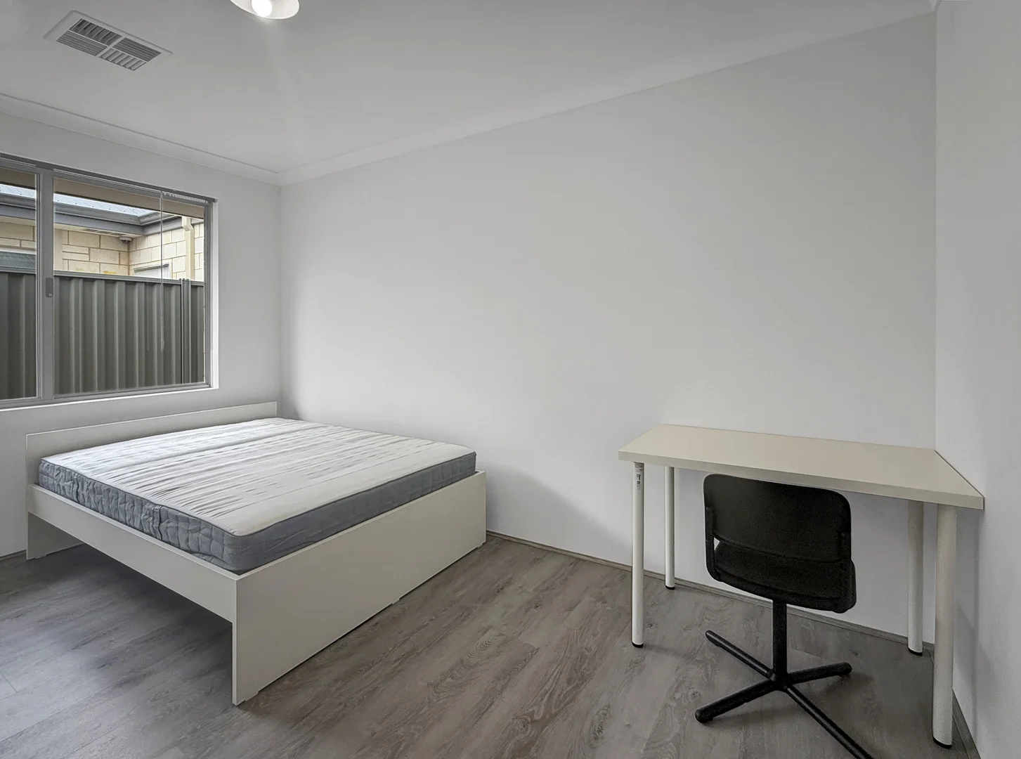 Additional image 10 of 9 Midhurst Crescent, Wellard WA 6170