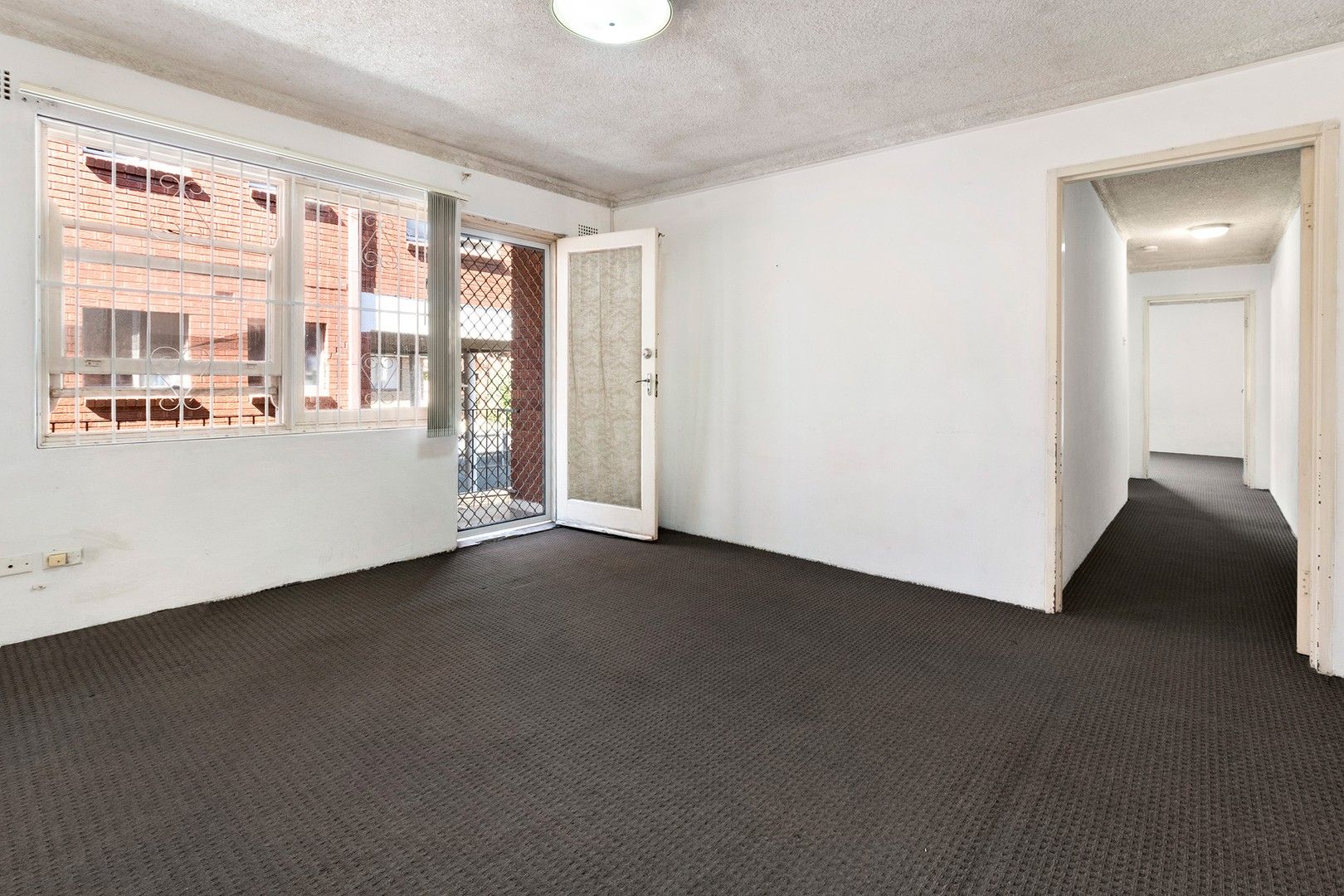2 bedrooms Apartment / Unit / Flat in 3/10 Allen Street HARRIS PARK NSW, 2150